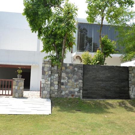 Vanantra Resort Rishīkesh Dış mekan fotoğraf